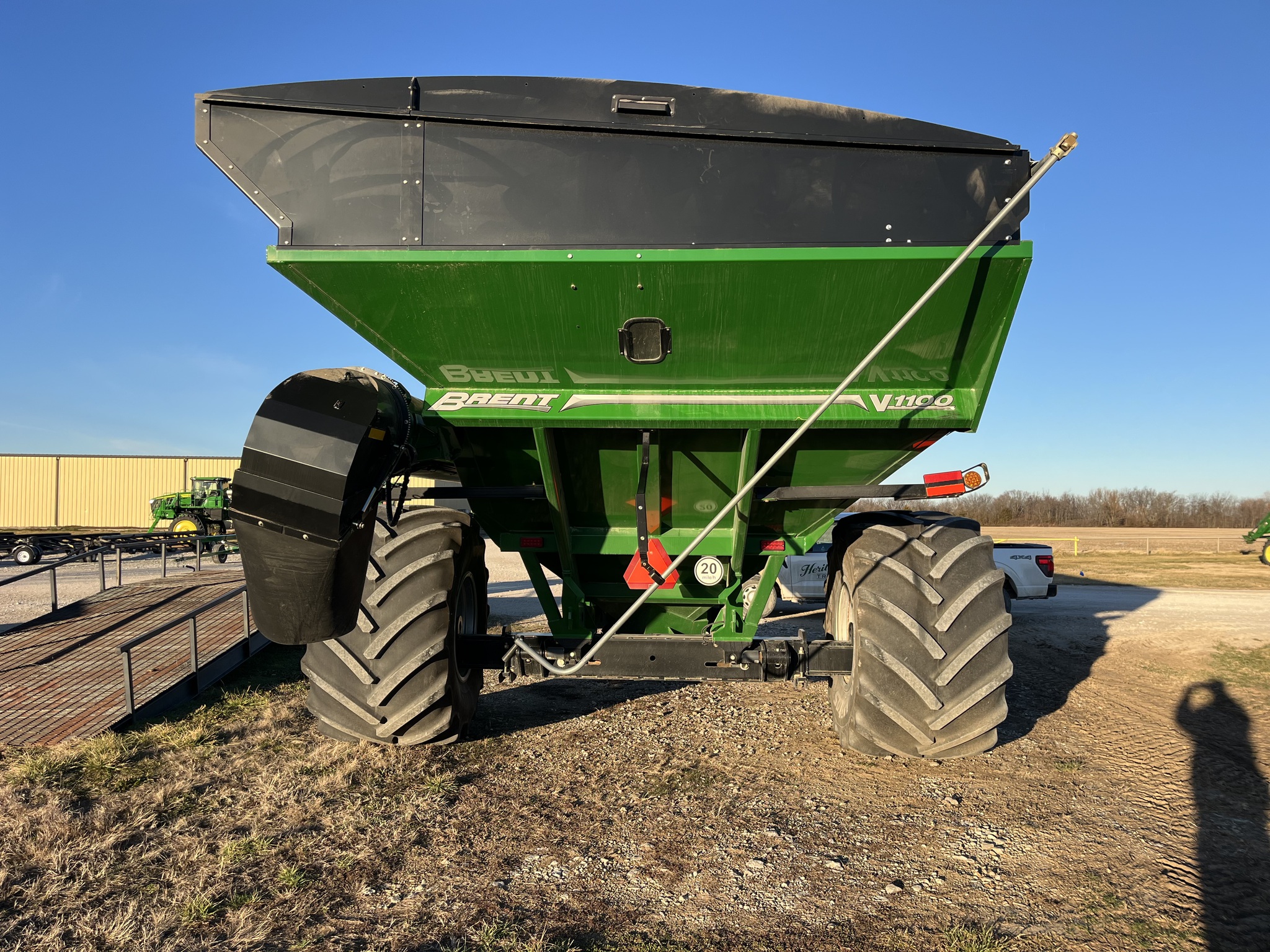  2024 Brent V1100 at Heritage Tractor in Nevada, MO