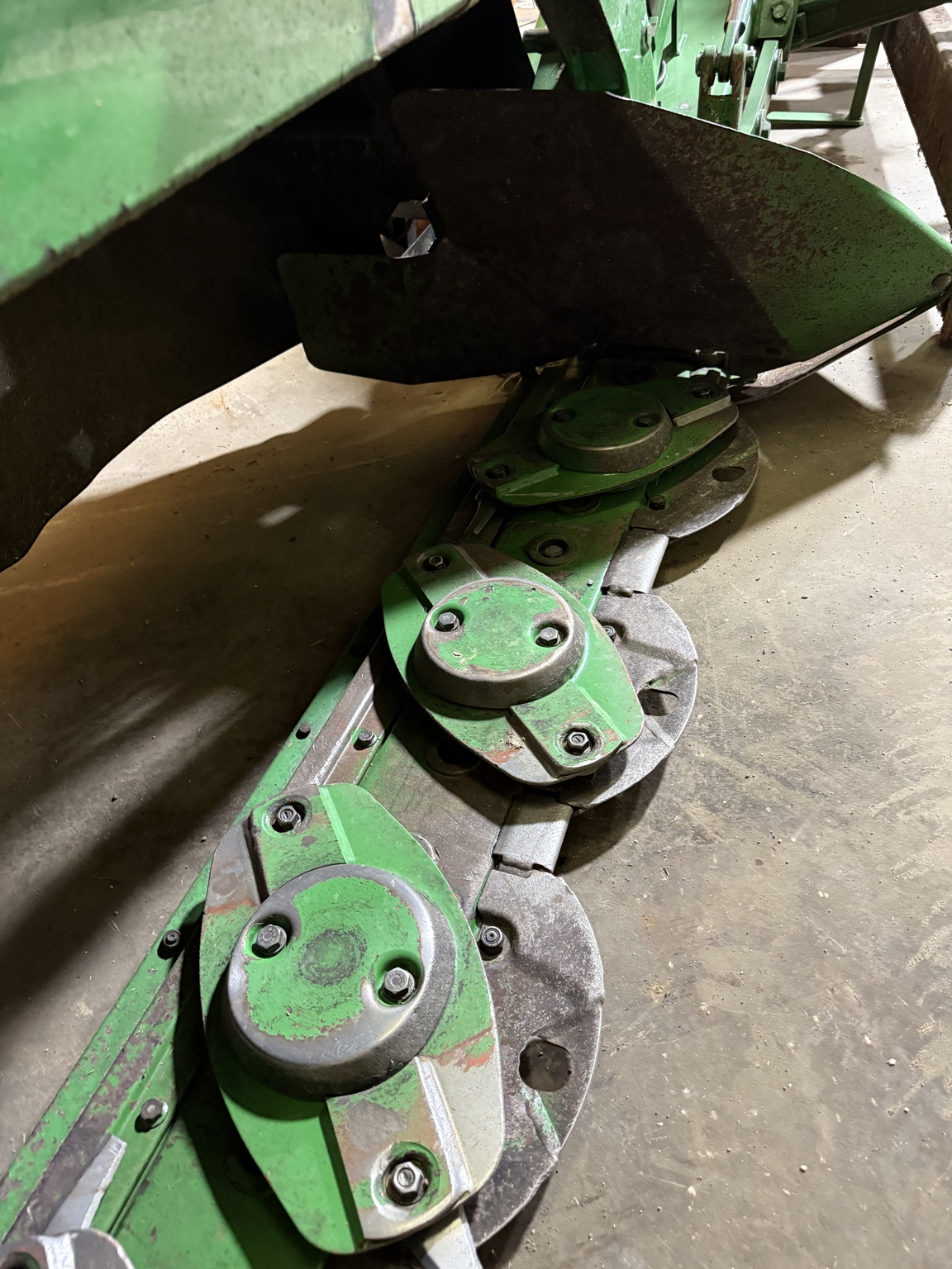 2023 John Deere R200 Image 6