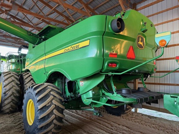 Photo of 2024 John Deere S770