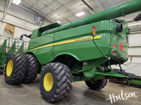 Photo of 2024 John Deere S770