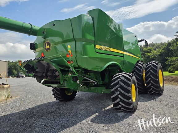 Photo of 2024 John Deere S770