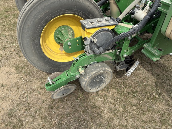 2019 John Deere 1775NT (8th thumbnail)