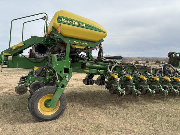 2019 John Deere 1775NT (4th thumbnail)
