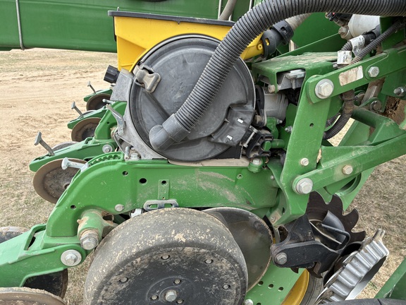 2019 John Deere 1775NT (12th thumbnail)