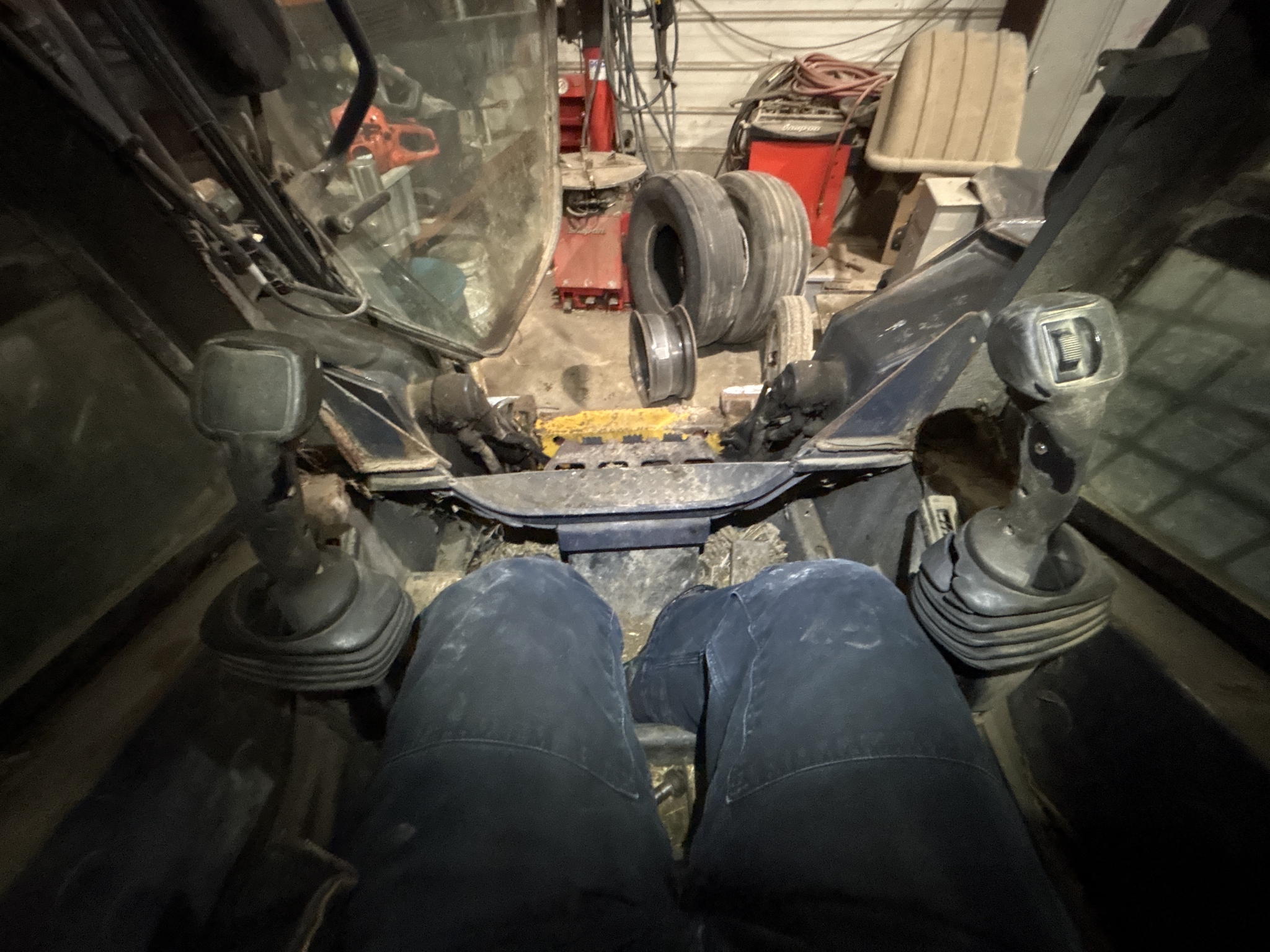 Used 2013 John Deere 320D Skid Steer Loaders at Koenig Equipment in Anna, OH - PhotoXL5