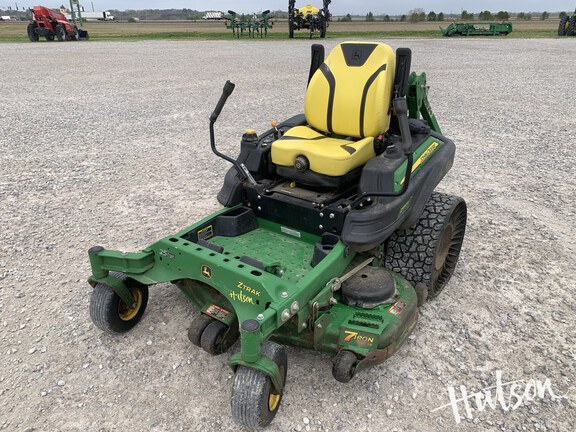 Photo of 2022 John Deere Z930R