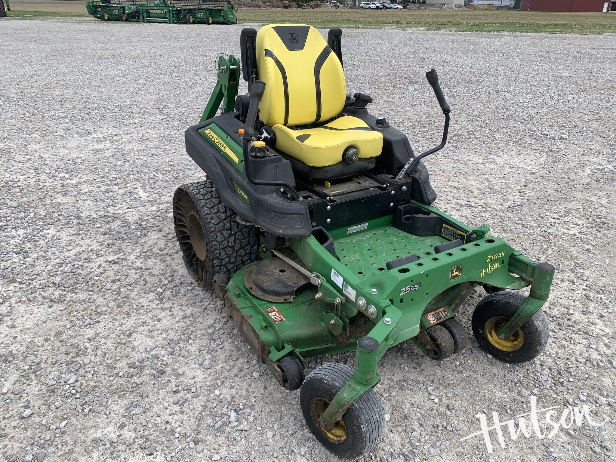 2022 John Deere Z930R
