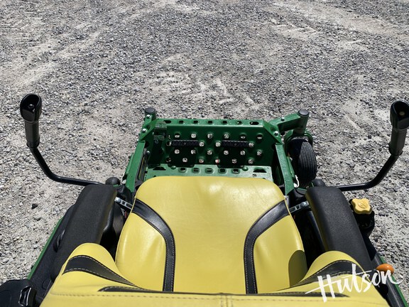 Photo of 2022 John Deere Z930R