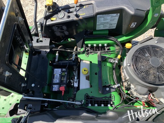 Photo of 2022 John Deere Z930R