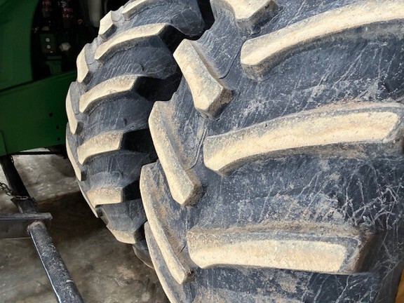 2011 John Deere 9530 (3rd thumbnail)