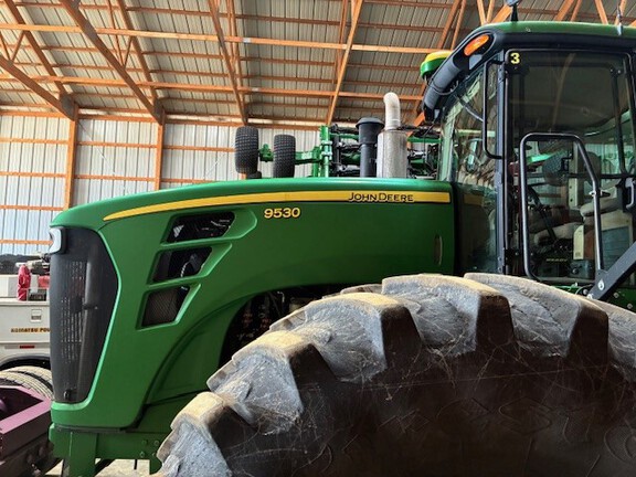 2011 John Deere 9530 (4th thumbnail)