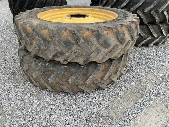 Photo of 2013 John Deere 7260R