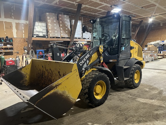 Photo of 2022 John Deere 244L