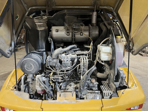 Photo of 2022 John Deere 244L
