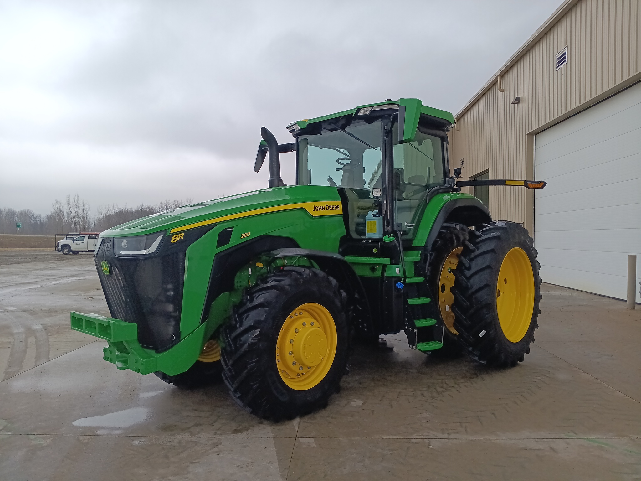 2024 John Deere 8R 230 Image 7
