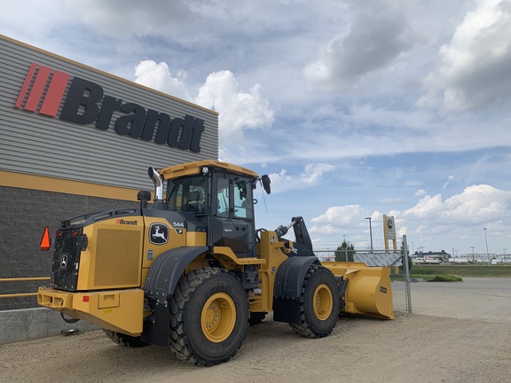 2024 John Deere 544 P