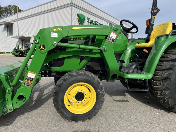 2025 John Deere 3032E