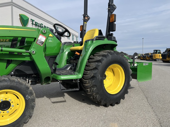 2025 John Deere 3032E