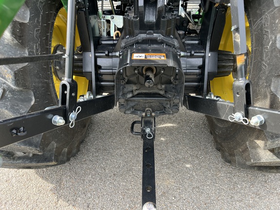 2025 John Deere 3032E