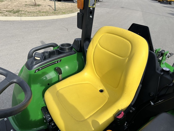 2025 John Deere 3032E