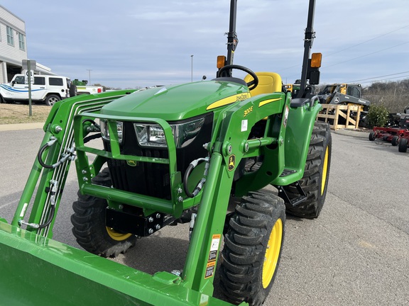 2025 John Deere 3032E