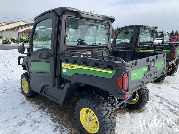 Photo of 2025 John Deere XUV 875M