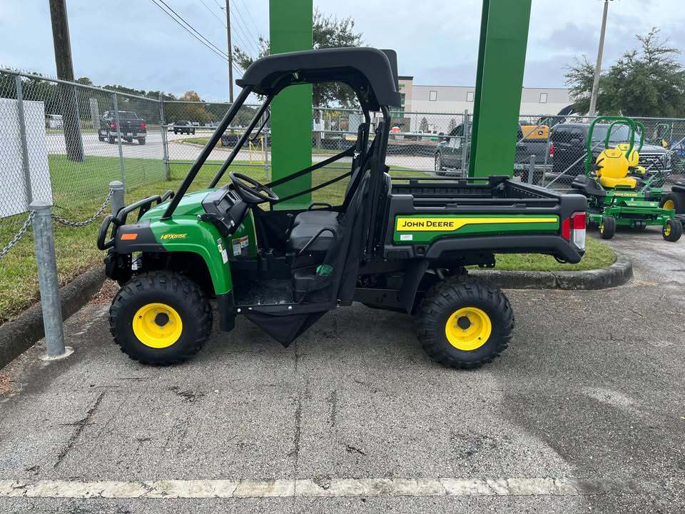 John Deere HPX 815E Image 1