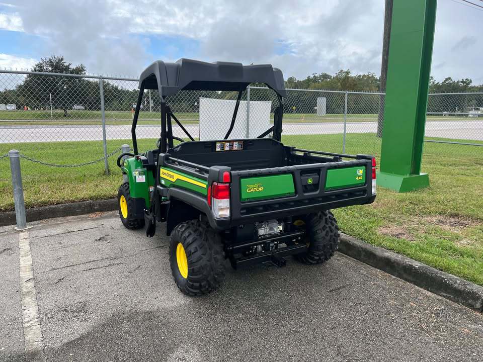 John Deere HPX 815E Image 4