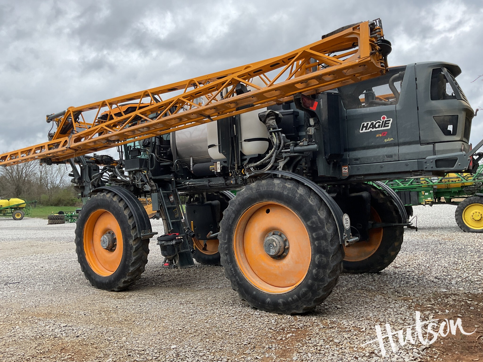 2023 Hagie STS12