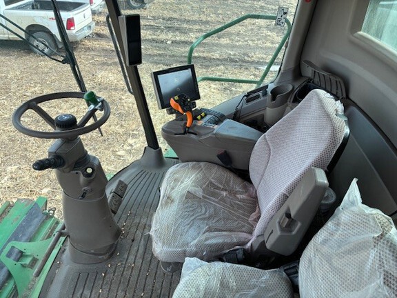 2020 John Deere S790 (18th thumbnail)