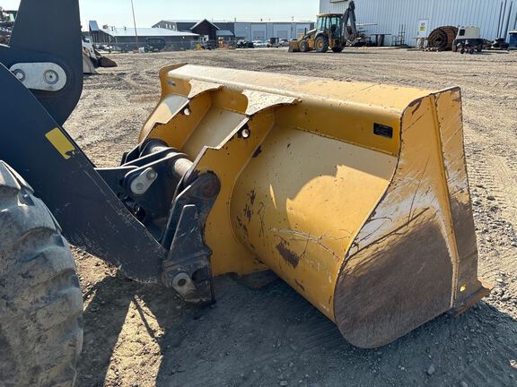 2015 John Deere 444K