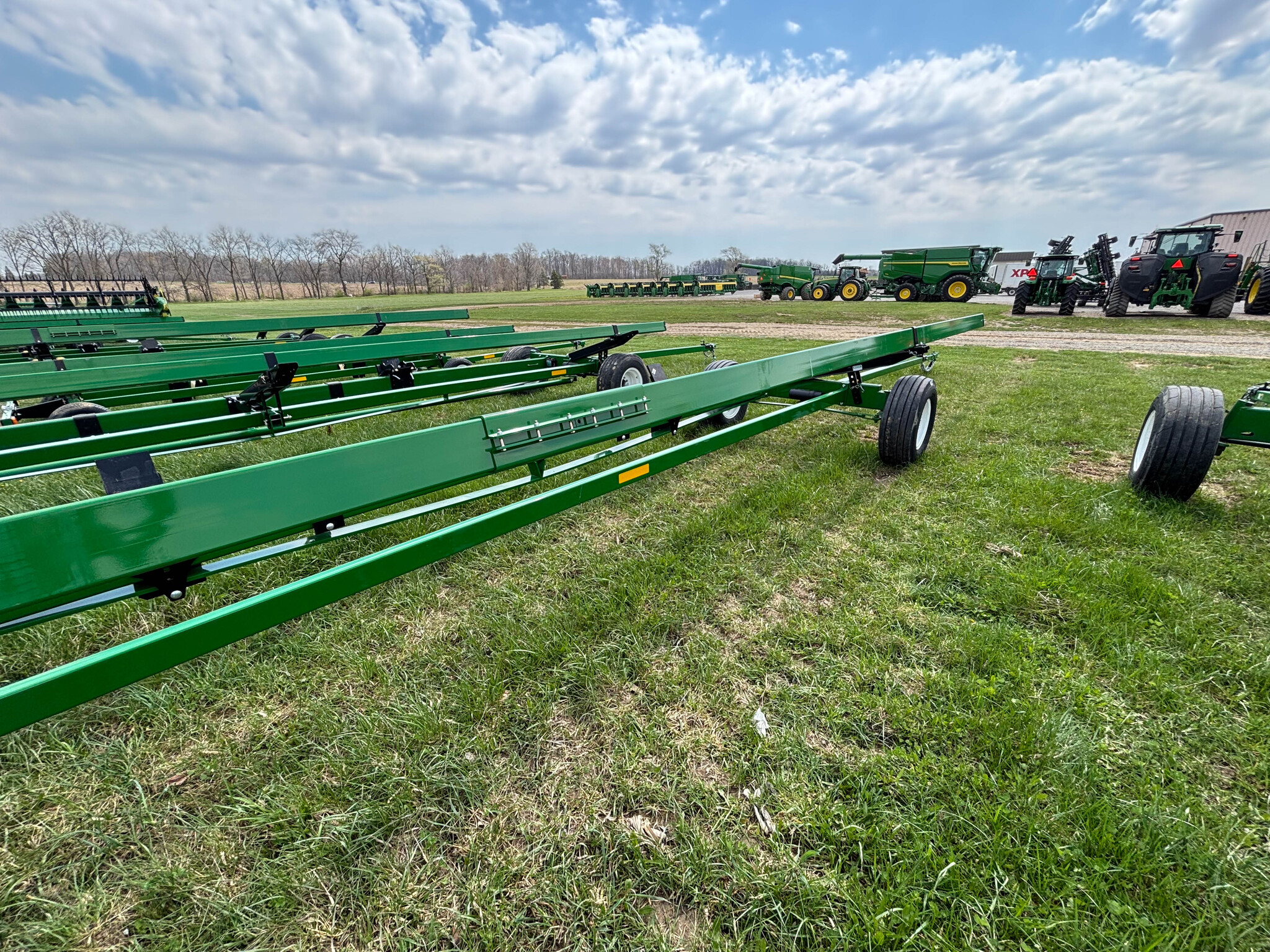 Used -- Unverferth HT-36 Header carts at Koenig Equipment in Anna, OH - PhotoXL3