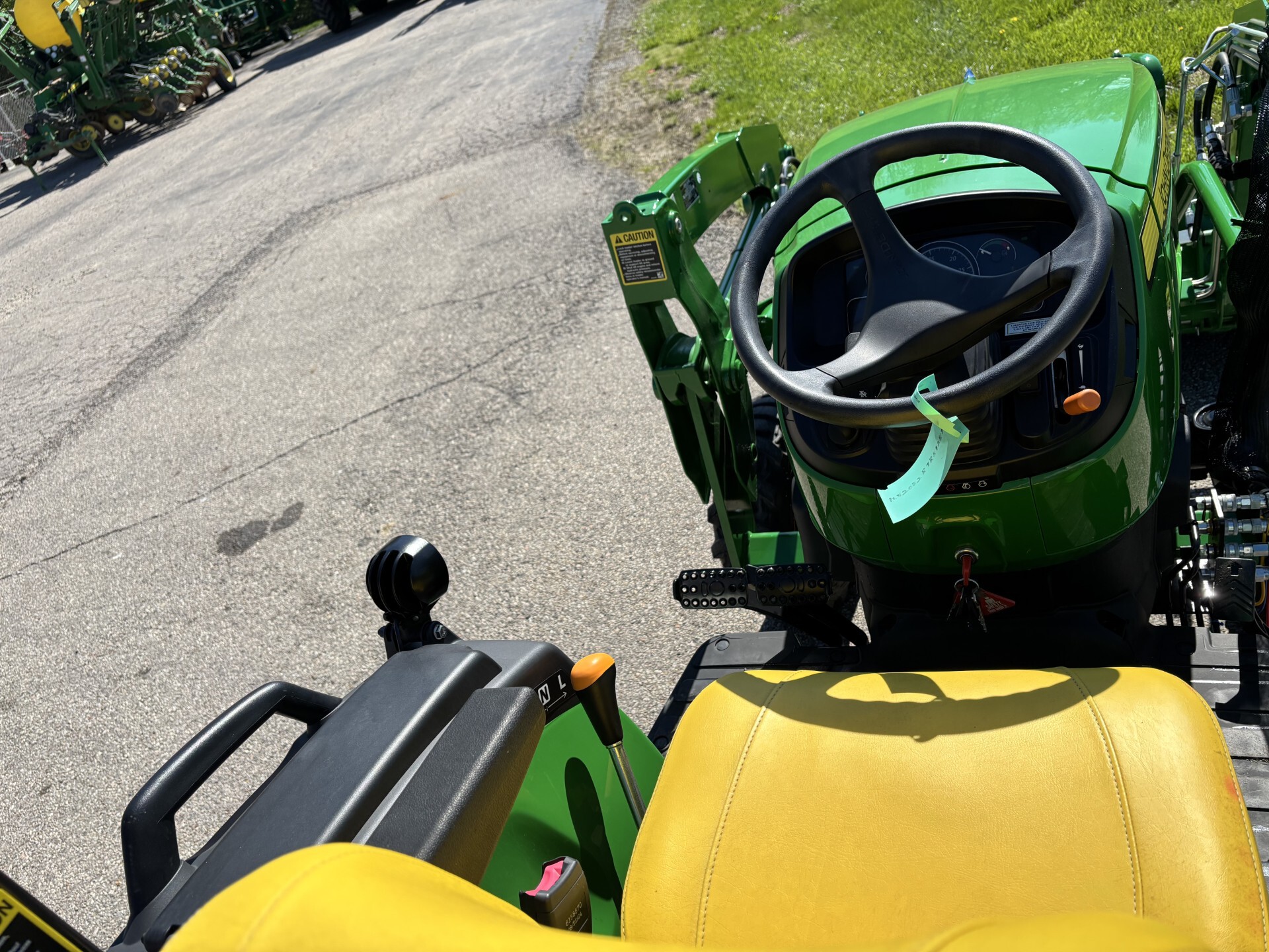 New In-Stock 2025 John Deere 2032R Compact Utility Tractors at Koenig Equipment in Germantown, OH - PhotoXL10