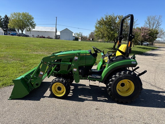 New In-Stock 2025 John Deere 2032R Compact Utility Tractors at Koenig Equipment in Germantown, OH - Photo3