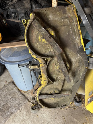 Photo of 1998 John Deere 325