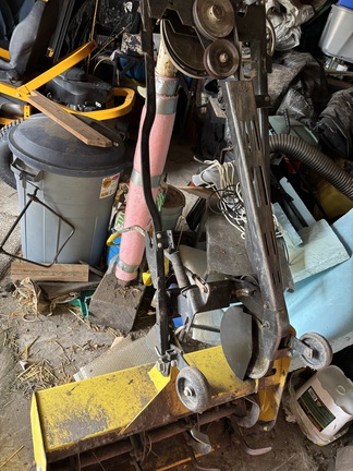 Photo of 1998 John Deere 325