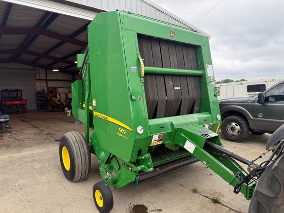 2016 John Deere 569
