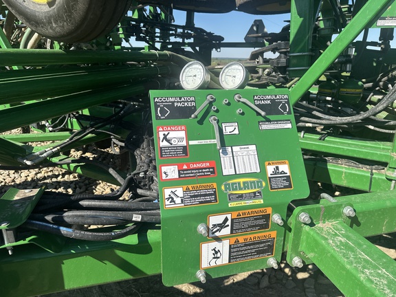 Used 2016 John Deere 1870 Air Drills and Seeders at Horizon Ag & Turf in Lloydminster, AB - Photo29