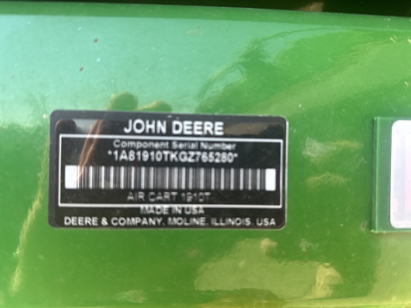 Used 2016 John Deere 1870 Air Drills and Seeders at Horizon Ag & Turf in Lloydminster, AB - Photo36