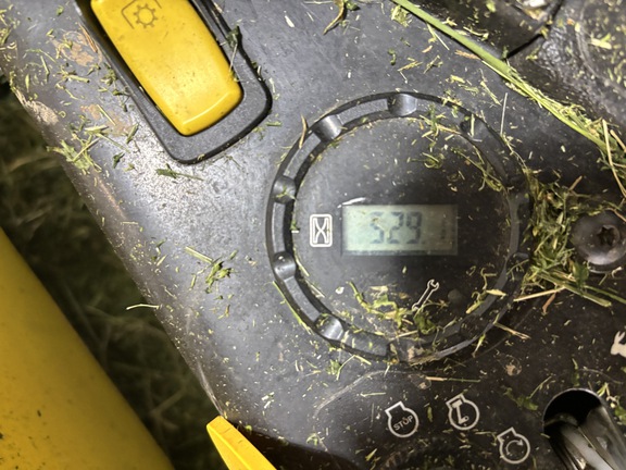 Used 2020 John Deere Z915E Zero Turn Mowers at Koenig Equipment in Richmond, IN - Photo8