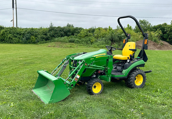2021 John-Deere 1025R