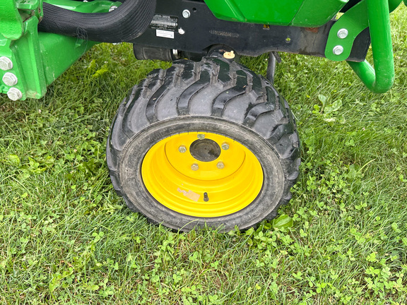 2021 John-Deere 1025R