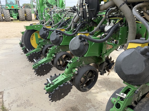 2024 John Deere 1775NT - Photo5