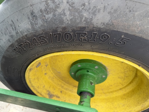 2024 John Deere 1775NT - Photo9