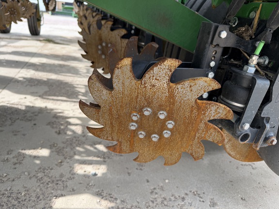 2024 John Deere 1775NT - Photo14