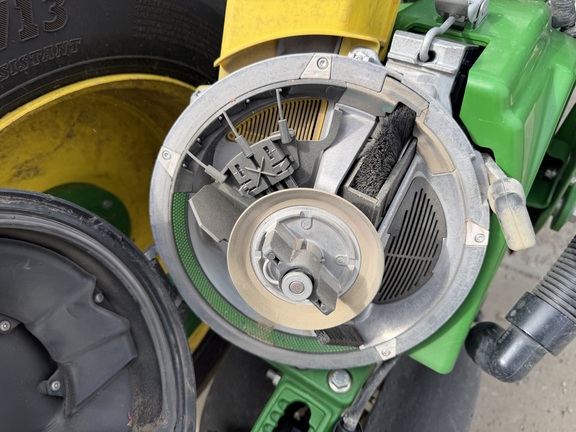 2024 John Deere 1775NT - Photo26