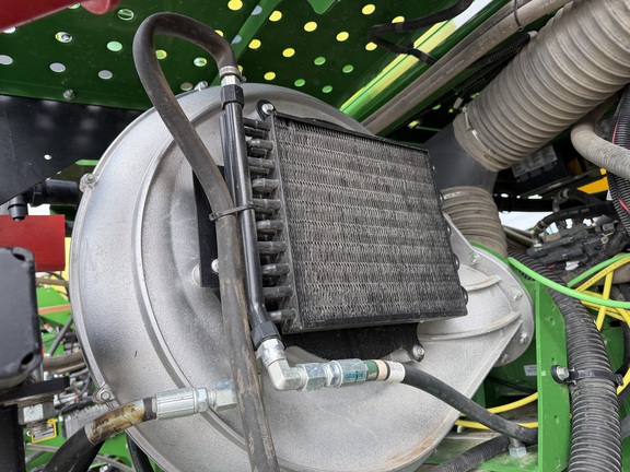 2024 John Deere 1775NT - Photo32