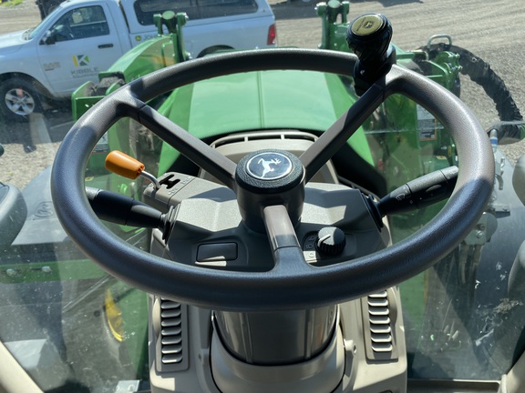 2025 John Deere 6R 155 - Photo7