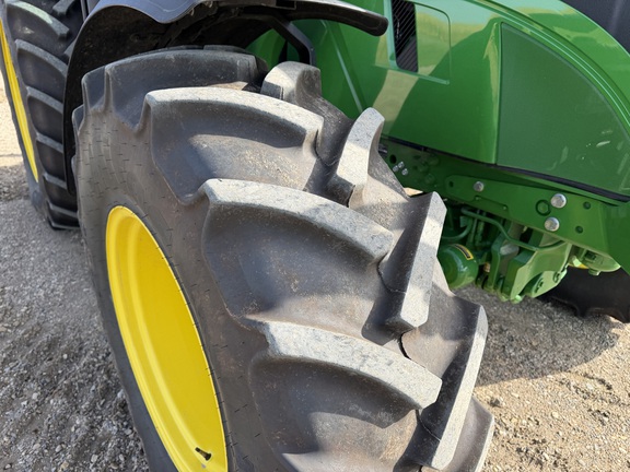 2025 John Deere 6R 155 - Photo12