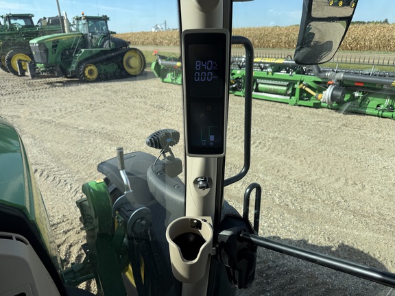 2025 John Deere 6R 155 - Photo33